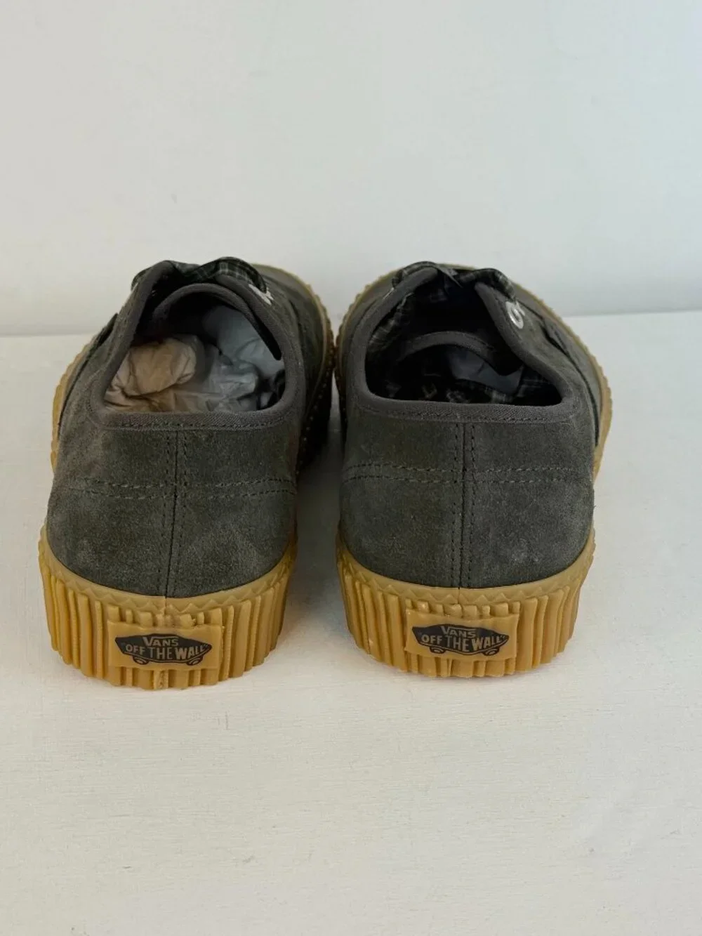 M6.5. W8-VANS Authentic Creeper Suede sneakers - Faded Black with Gum sole